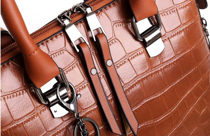 Lily | 4-Piece Bag Set