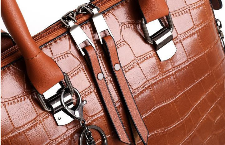 Lily | 4-Piece Bag Set