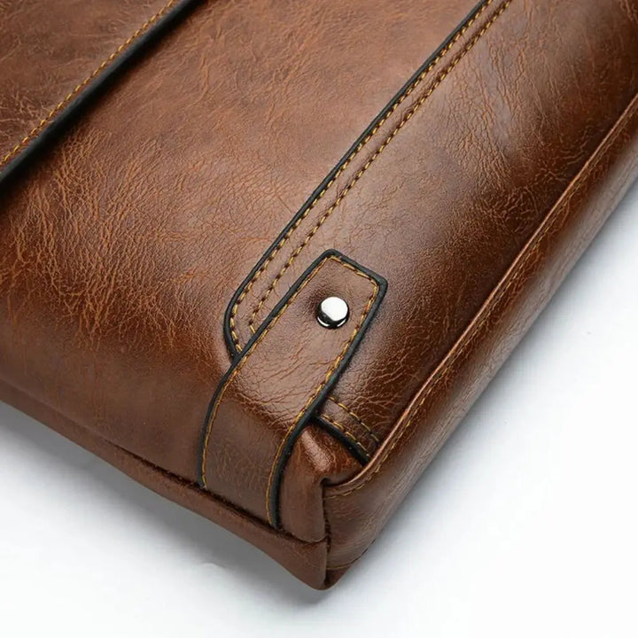 Thom | All-in-One Men's Shoulder Bag