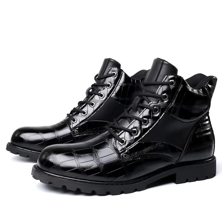 Wise | Sophisticated ankle boots with a unique design
