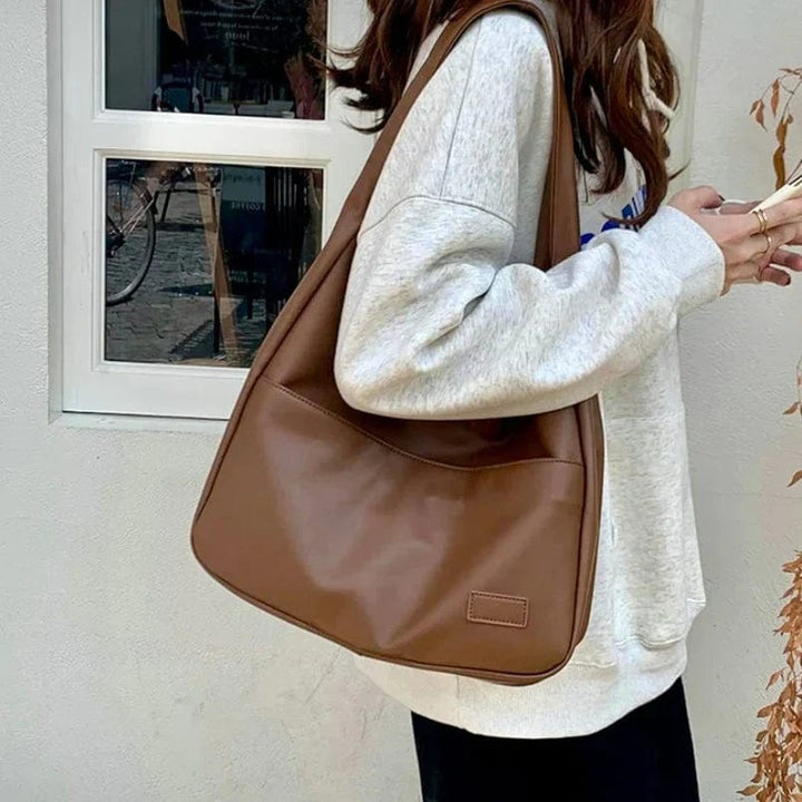 Nena | Everyday Minimalist Elegance