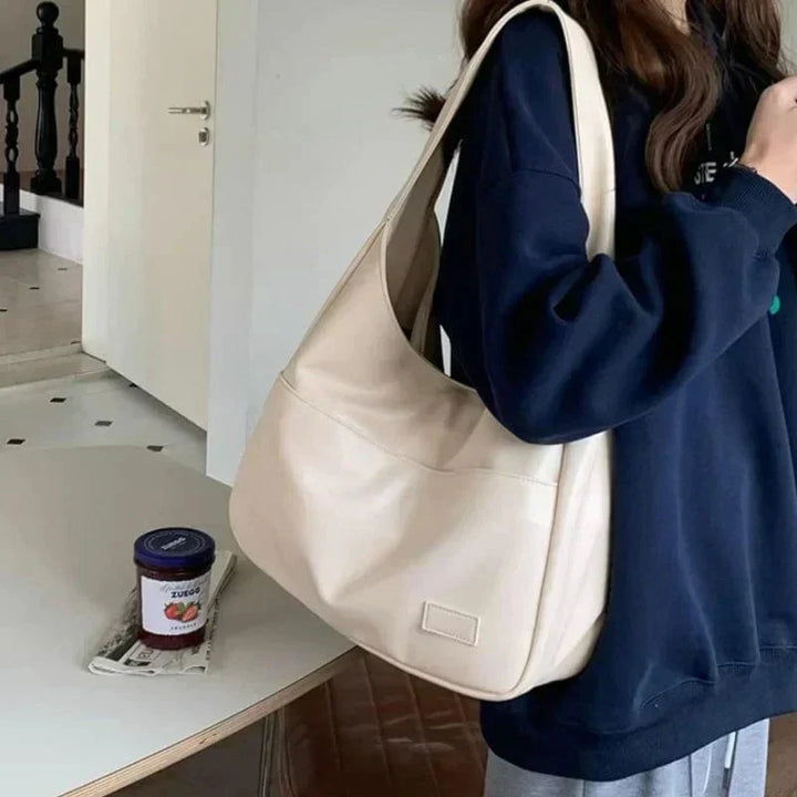 Nena | Everyday Minimalist Elegance